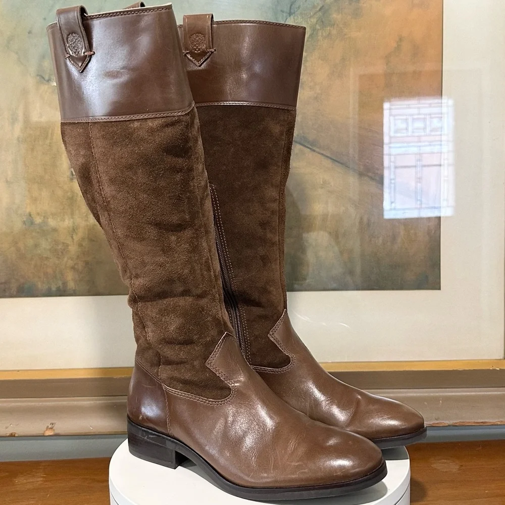 🌸VINCE CAMUTO 🌸 Selpisa Knee High Boot Dark Brown Size: 8.5M